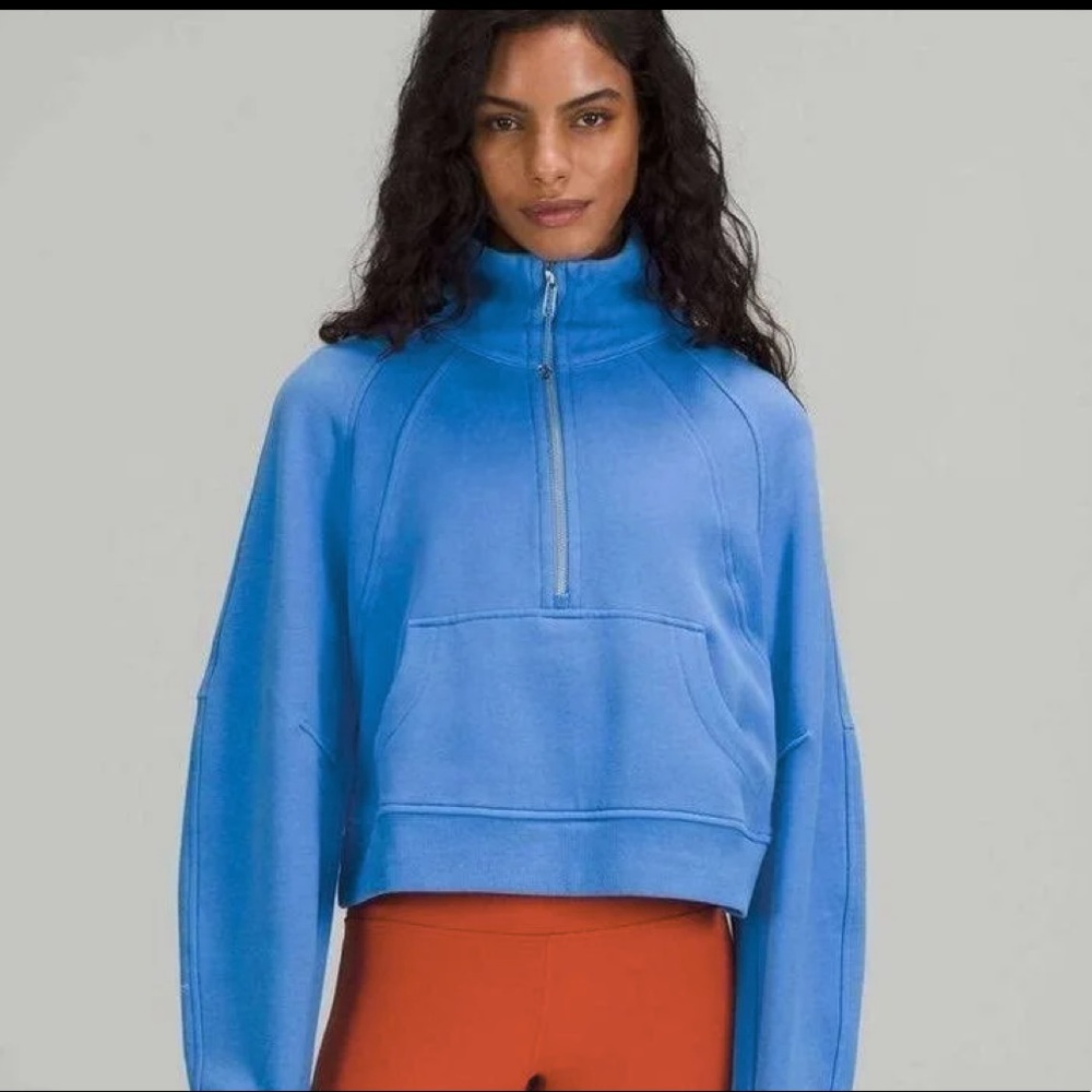 Lululemon scuba funnel neck half zip in Blue Nile😍